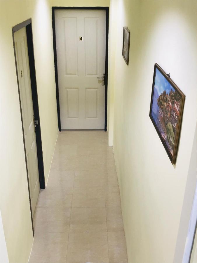 Harrys Resiendence Hotel Banguecoque Exterior foto
